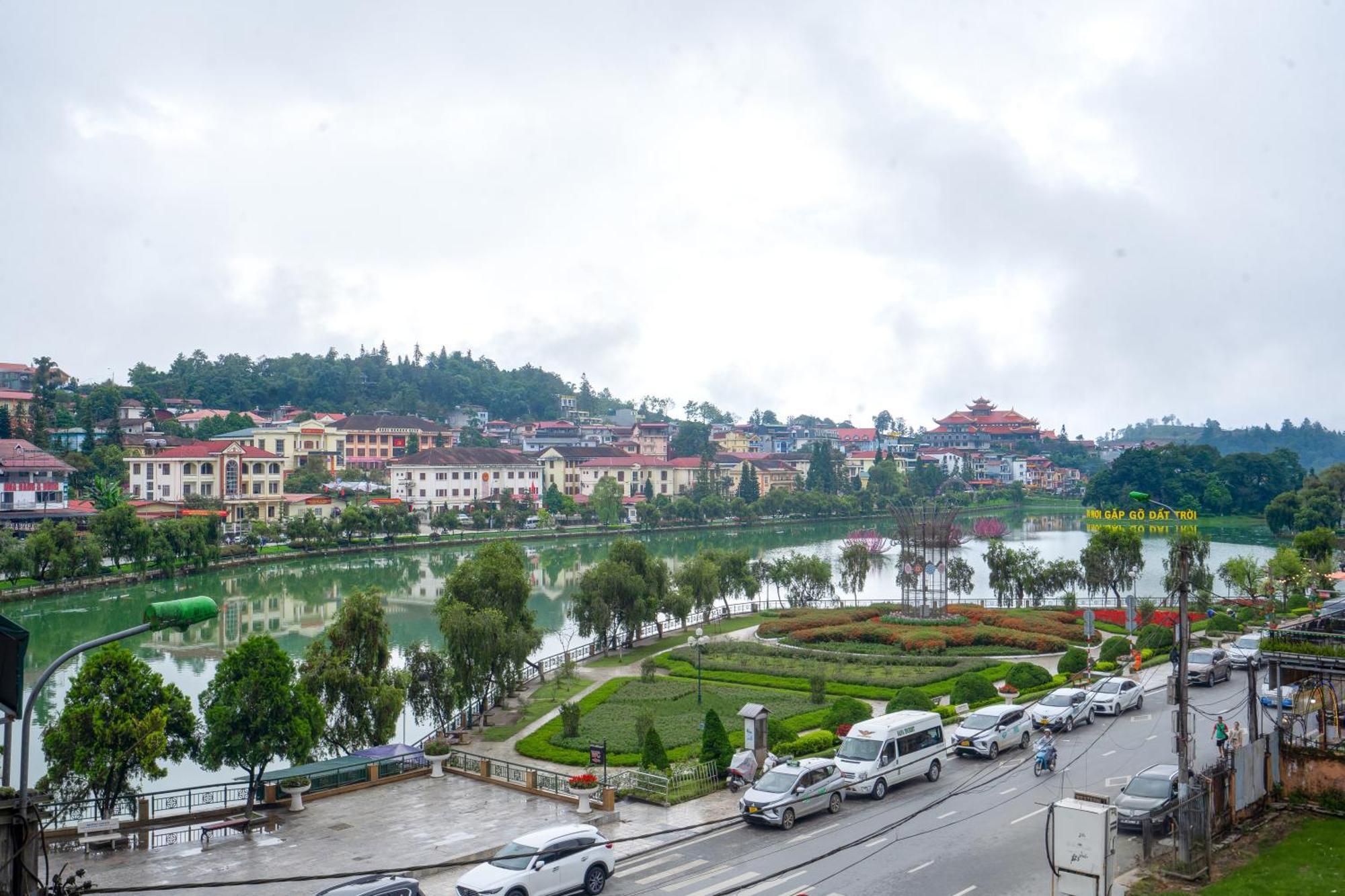 Canvas Sapa Legend Hotel Luaran gambar